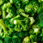 Brokkoli (Brassica oleracea)